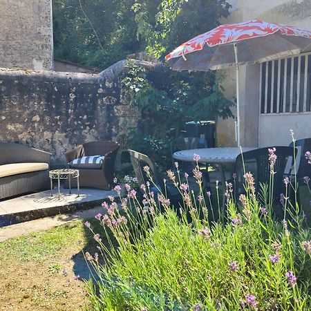 La Maison Aux Iris Pocé-sur-Cisse Esterno foto