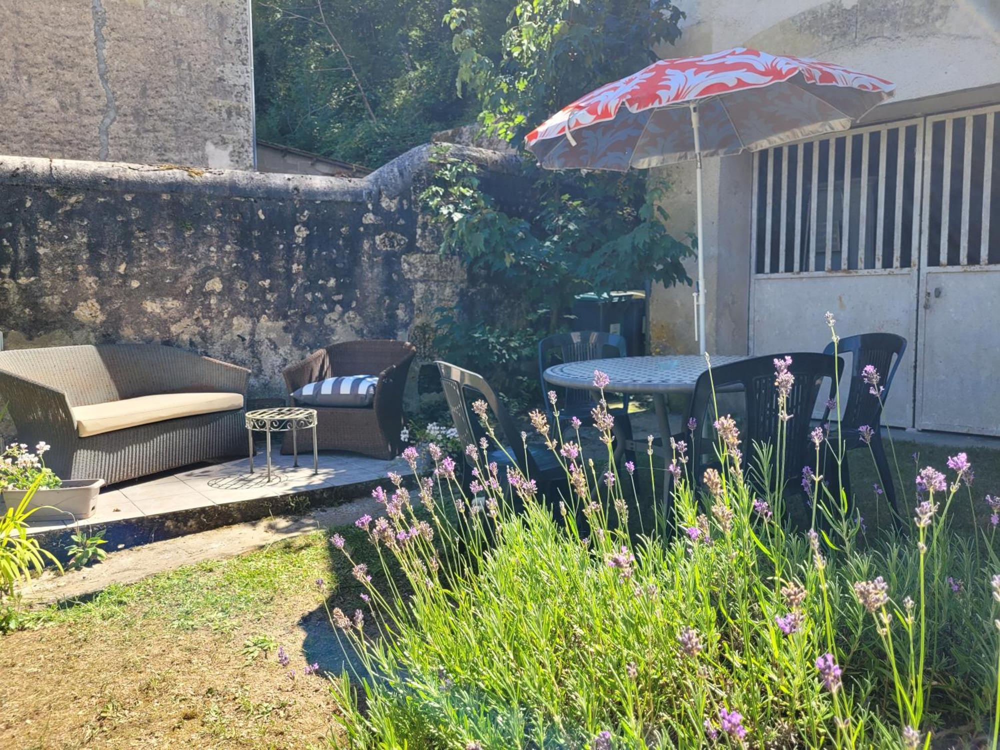 La Maison Aux Iris Pocé-sur-Cisse Esterno foto