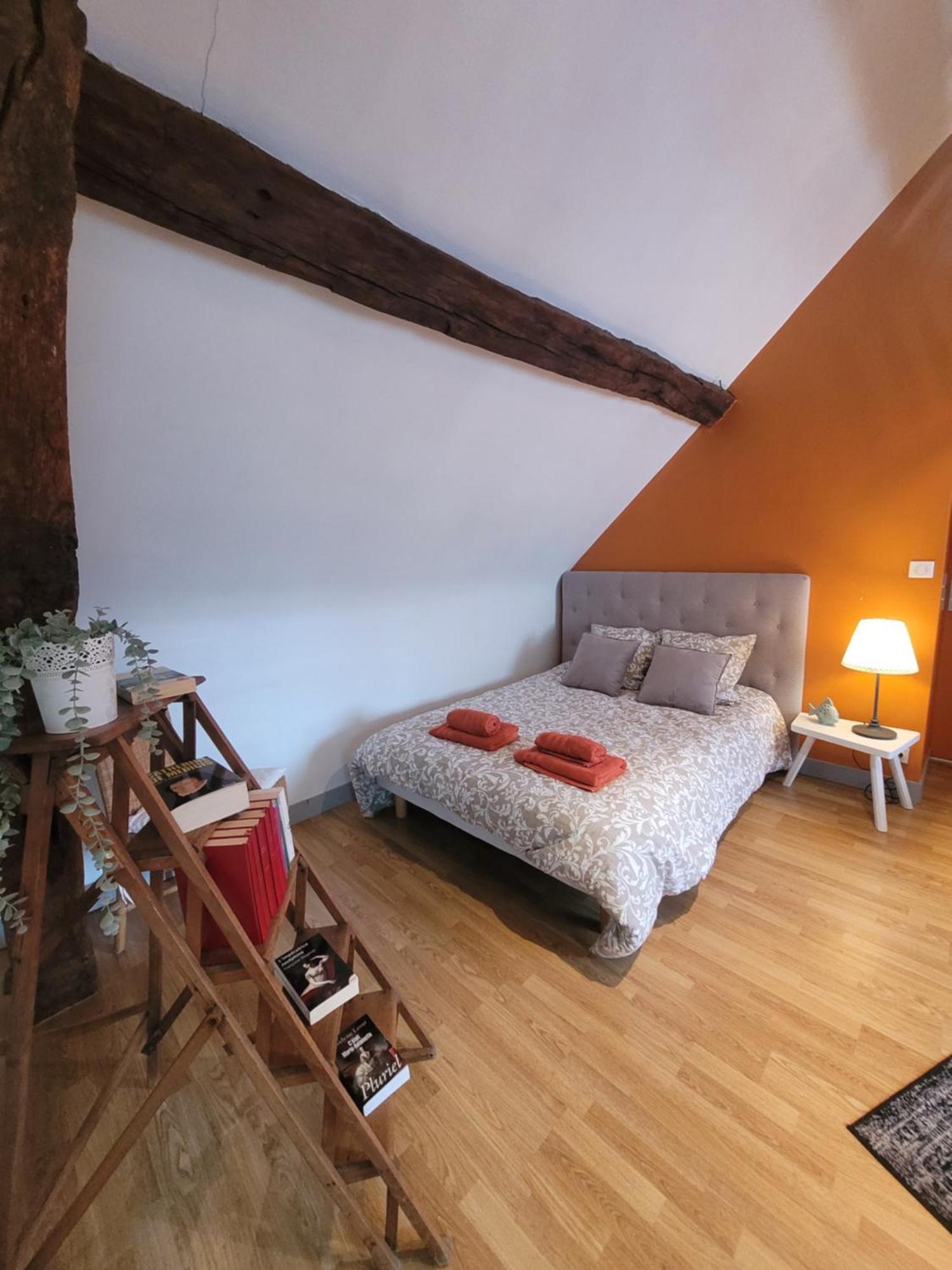 La Maison Aux Iris Pocé-sur-Cisse Esterno foto